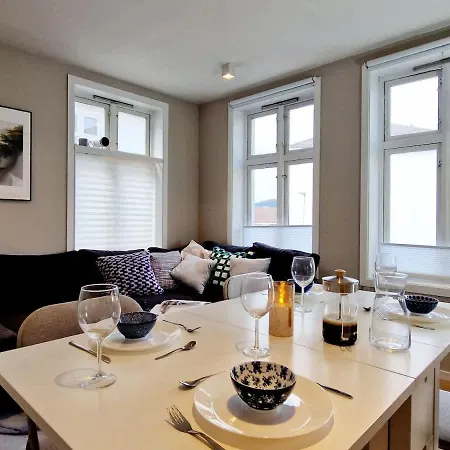 Sleep Well In Cozy Hideout - Bryggen Across The Bay