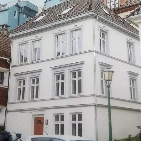 Sleep Well In Cozy Hideout - Bryggen Across The Bay Hébergement de vacances Bergen