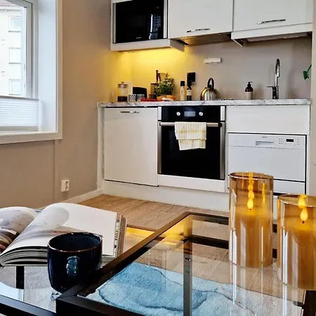 Sleep Well In Cozy Hideout - Bryggen Across The Bay Bergen